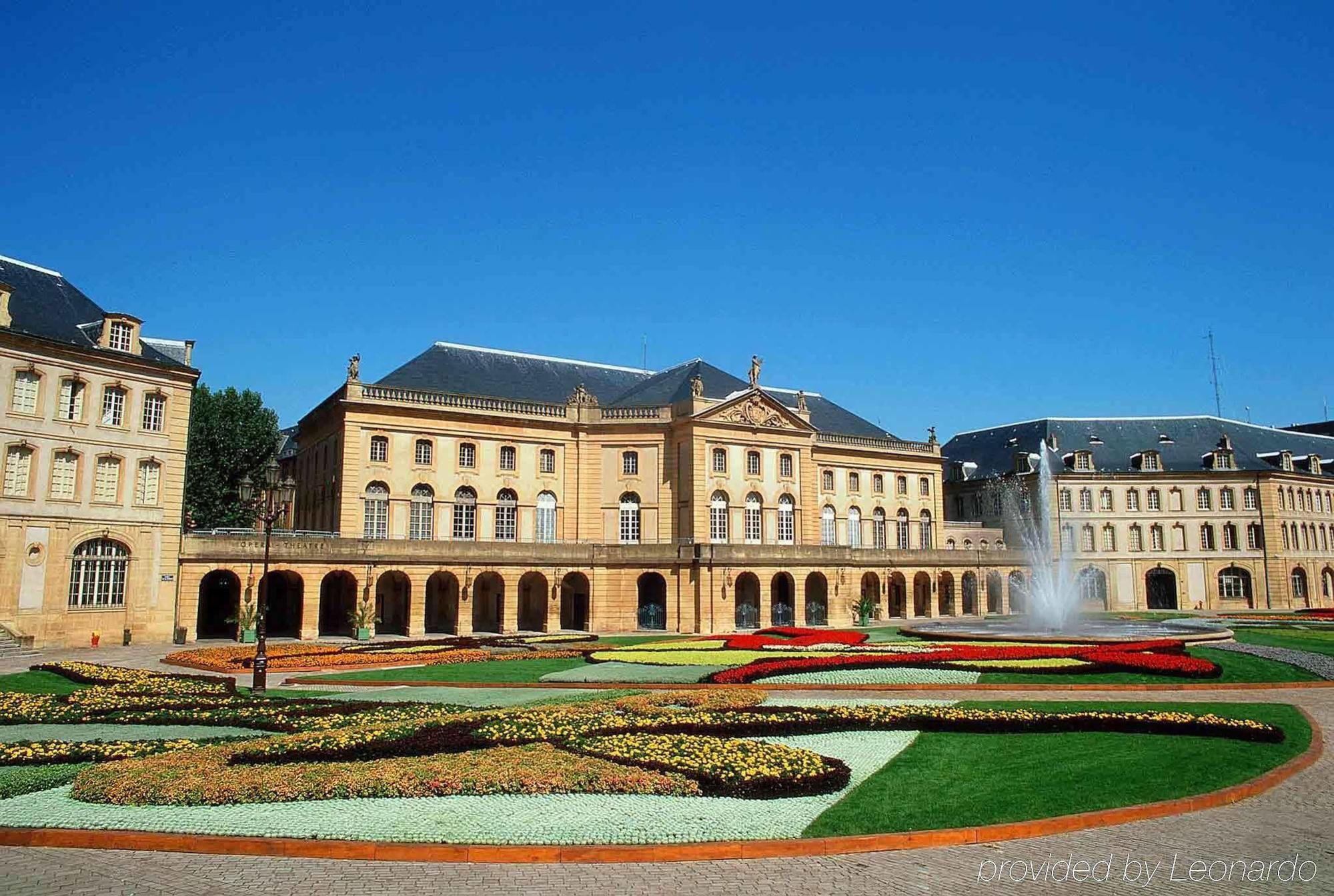 Mercure Rouen Val De Reuil Val-de-Reuil Exteriör bild